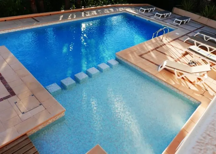 Maison Avec Vue A Sainte-maxime, Piscine Partagee *