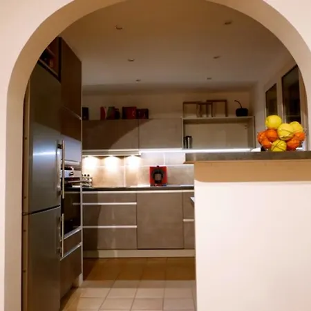 בית נופש Maison Avec Vue A Sainte-maxime, Piscine Partagee