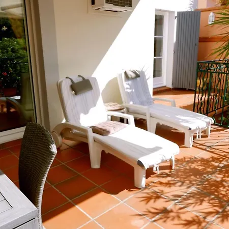 Holiday home Marine: Seaside Retreat With Shared Pool In *