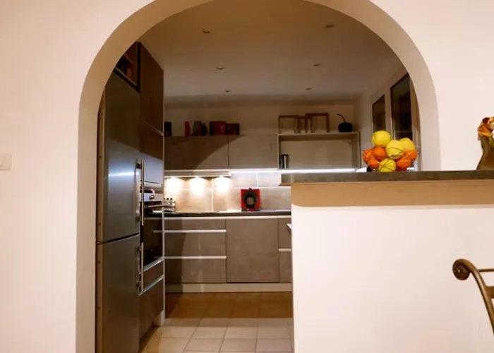 بيت للعطل Maison Avec Vue A Sainte-maxime, Piscine Partagee